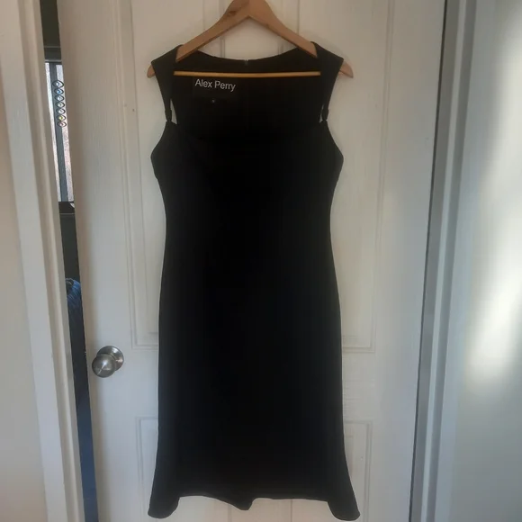 Alex Perry black mid length dress - Picture 3 of 3